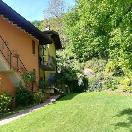 Relax Vista Lago Villanuova sul clisi エクステリア 写真