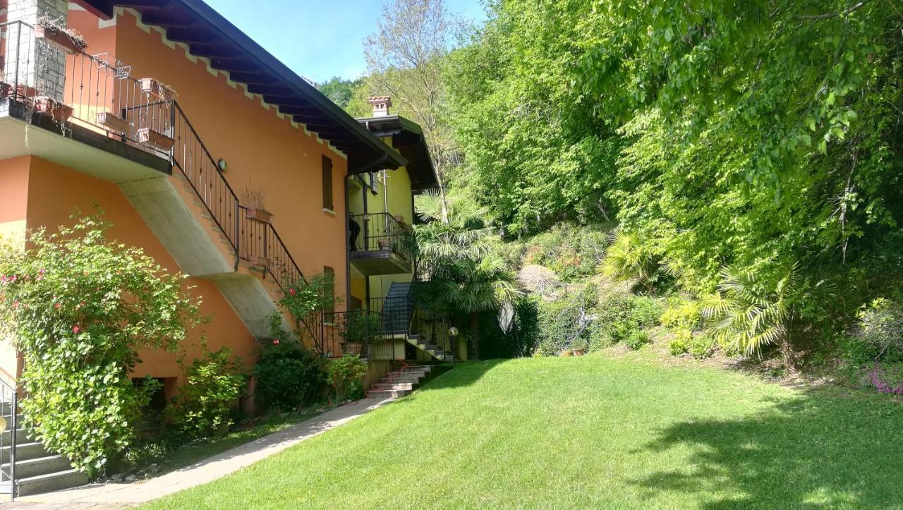 Relax Vista Lago Villanuova sul clisi エクステリア 写真